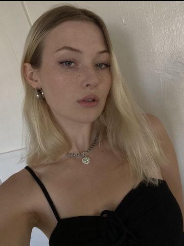 Камилла